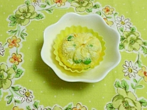 グリーンピース入りポテトサラダの茶巾